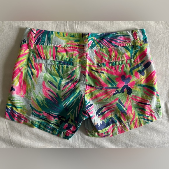 Lilly Pulitzer Women's 5" Lilly Loves Hawaii Callahan Shorts Size 0 - Picture 2 of 6